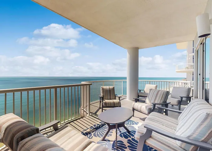 Holiday home Penthouse-level Waterfront With Epic Gulf-view Balcony Pools & Gym